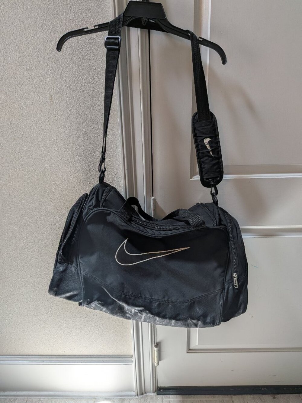 Nike Brasilia Training Medium Duffel Bag Black Gym Sports Travel